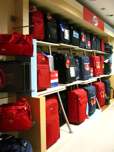 AMERICAN TOURISM BAGS AND LUGGAGE
