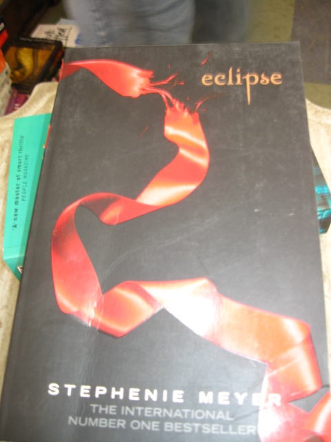 ECLIPSE STEPHENIA MEYER BOOKS