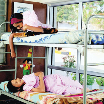 NURSERY TO CLASS 5TH  HOSTEL IN PATNA