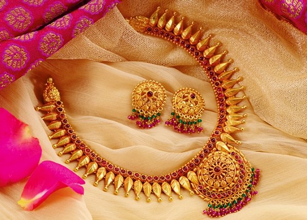 GOLD CHECK JEWELLERY IN HAZARIBAGH