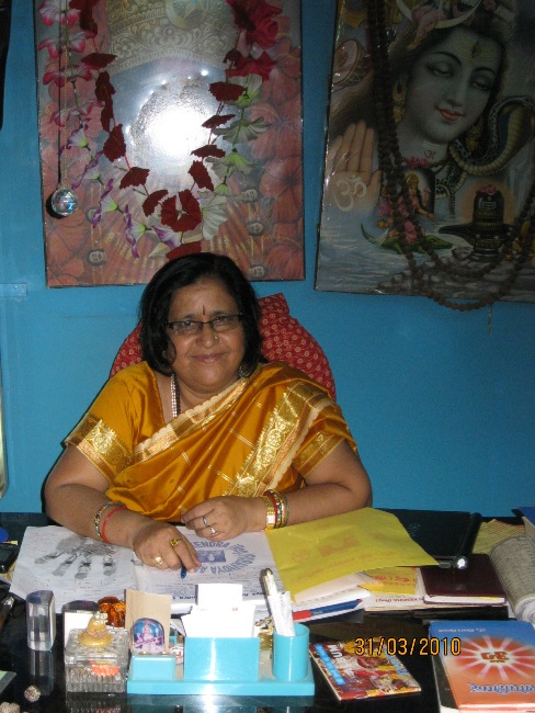 dr kiran tripathi vedanti vastu