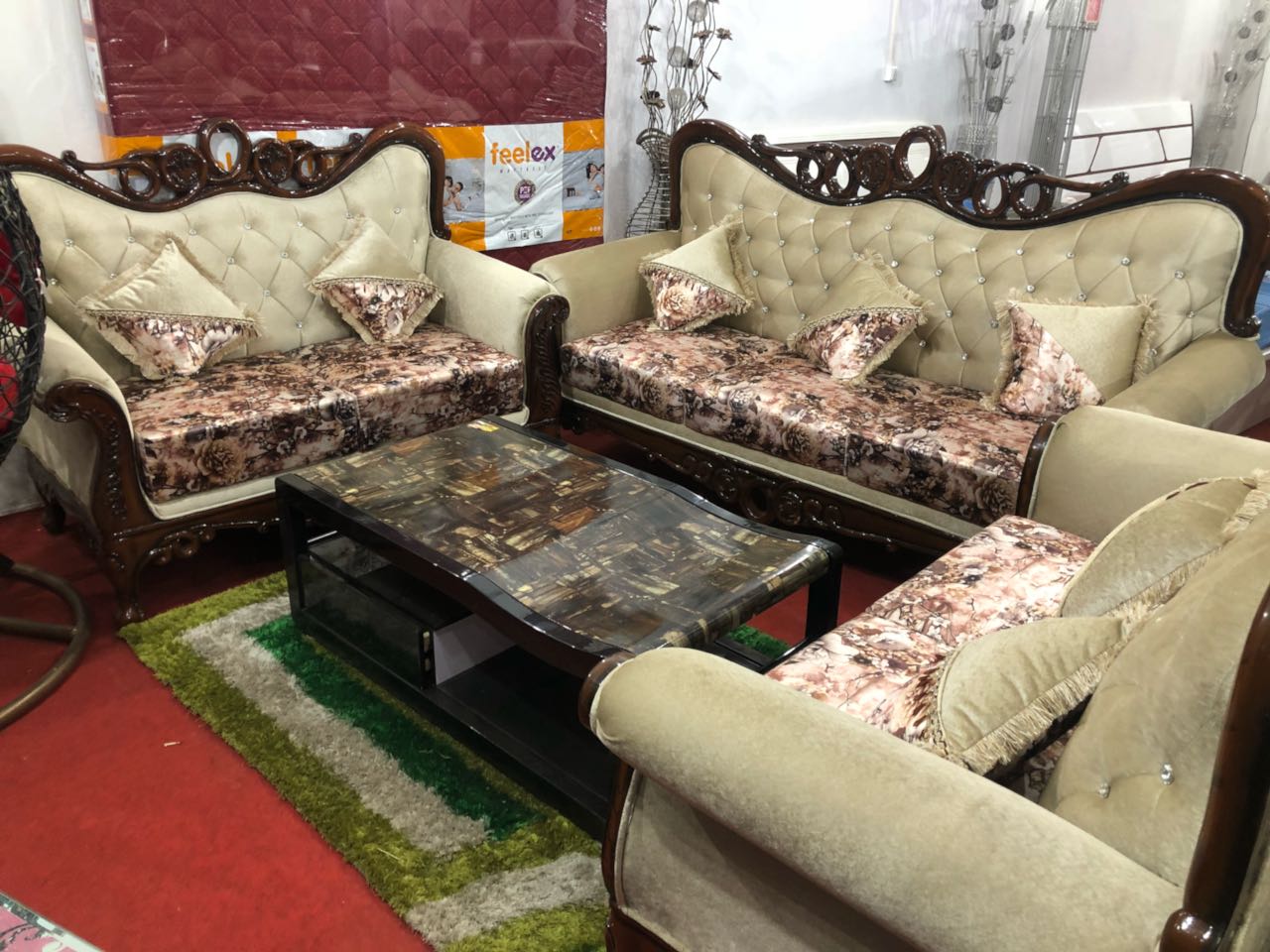 wooden furniture shop in hazaribagh