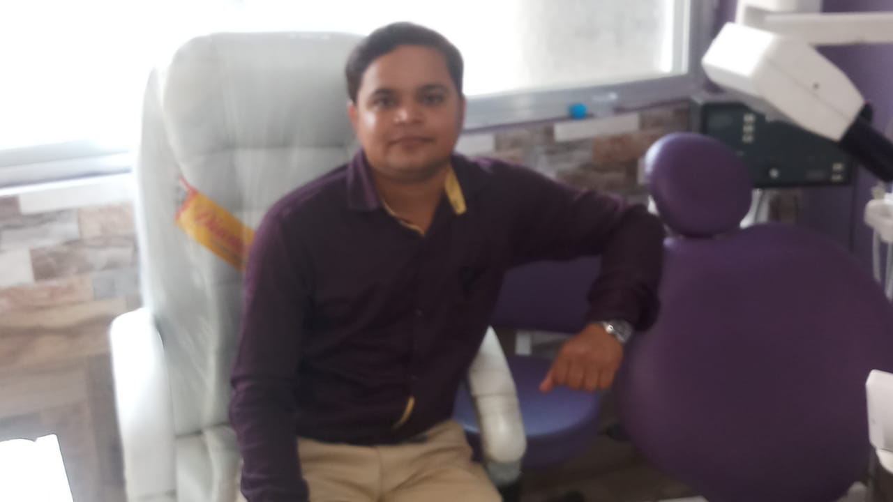 DENTAL doctor in main road Hatia ranchi