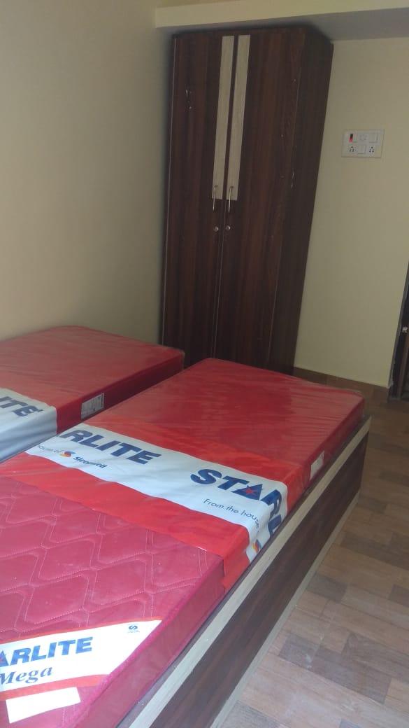 List of Best girls hostel nearest lalpur chowk