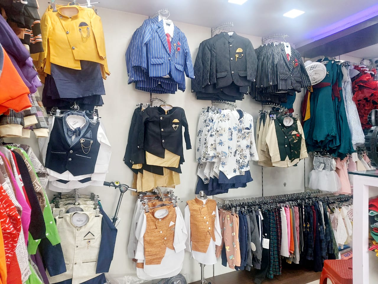 CHILD JACKET SHOP NEAR SINGH MORE RANCHI