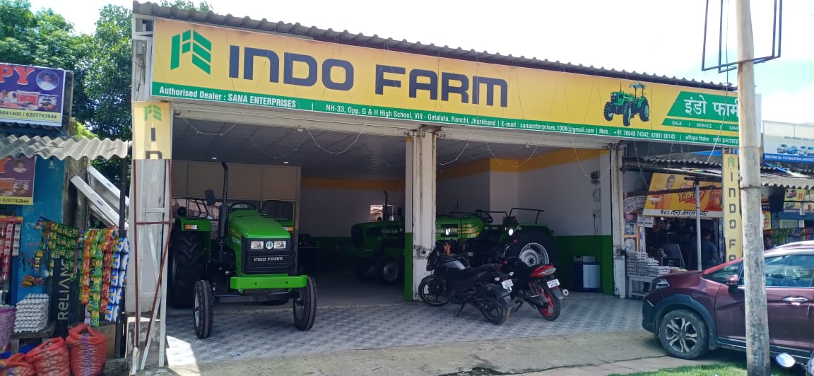 TRACTOR SHOP NEAR BARKAKANA.