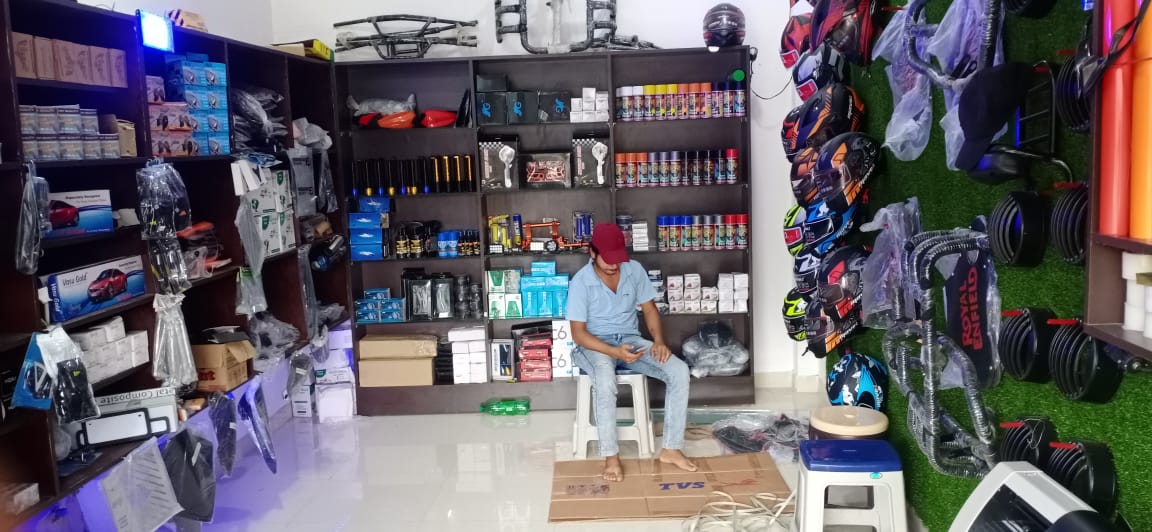 BIKE ACCESSORIES SHOP MORABADI RANCHI