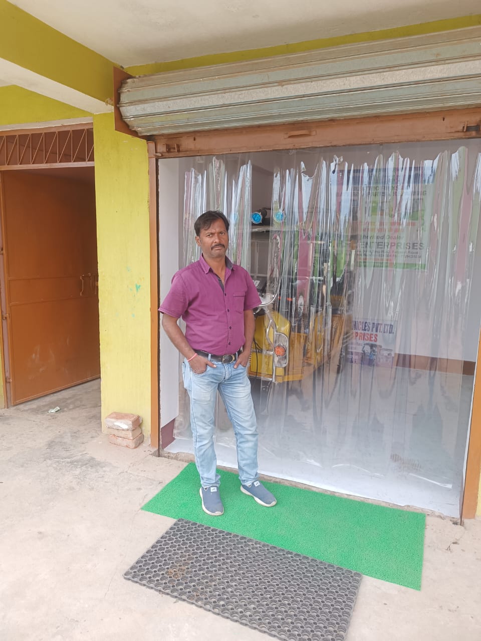 tuktuk auto rickshaw dealer in ranchi