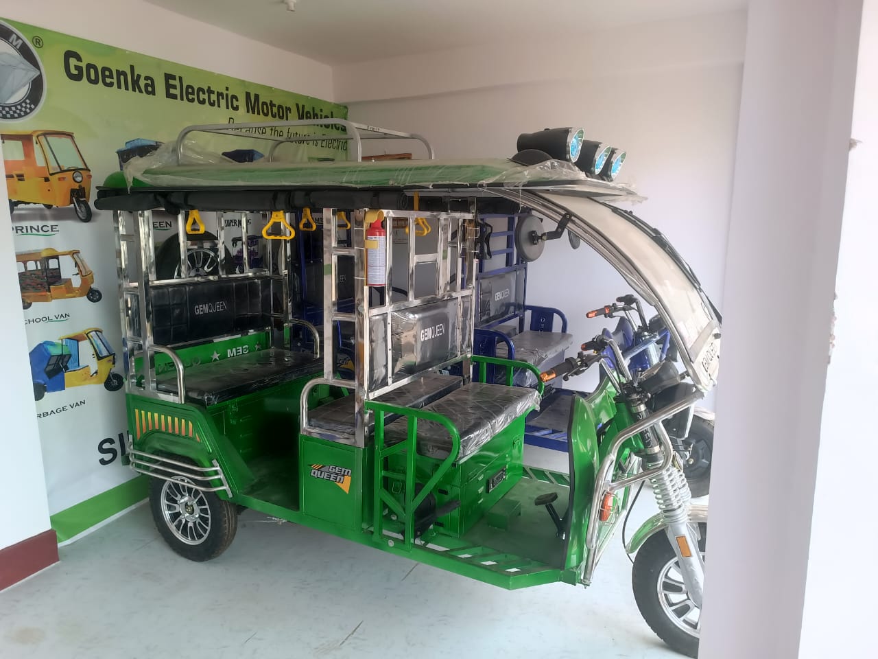 Tuktuk dealer in birsa chowk in ranchi