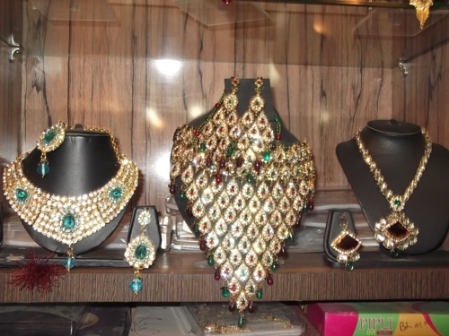 GUARANTEED GOLD PLATED JEWELLRY  