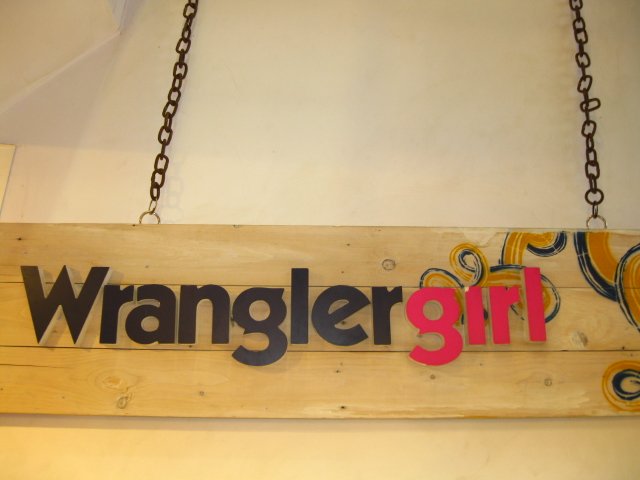 WRANGLER SHOWROOM