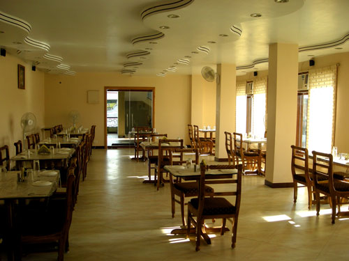 RESTAURANT IN JHUMRI TELAIYA