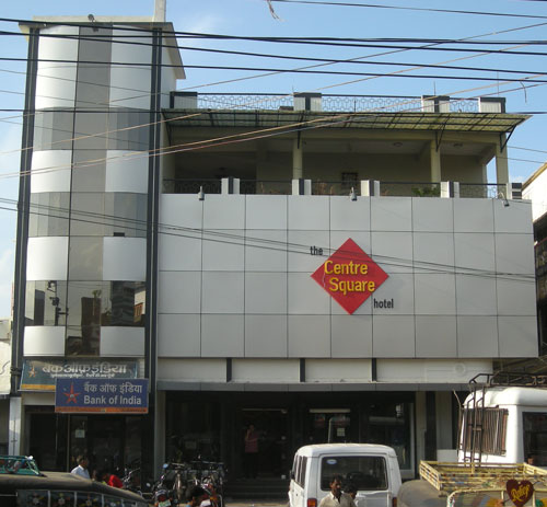 BEST HOTEL IN KODARMA