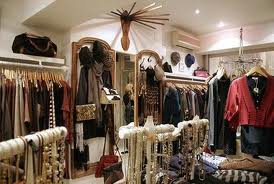FAMOUS BOUTIQUE IN HAJIPUR