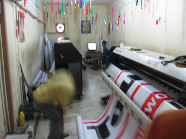 FLEX VINYL HOARDING GLOW