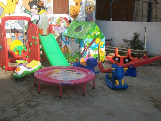 PLAY SCHOOL IN RAJEEV NAGAR