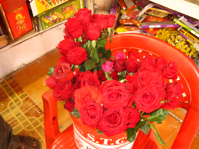 ROSE IN RANCHI BOQUET FLOWER 