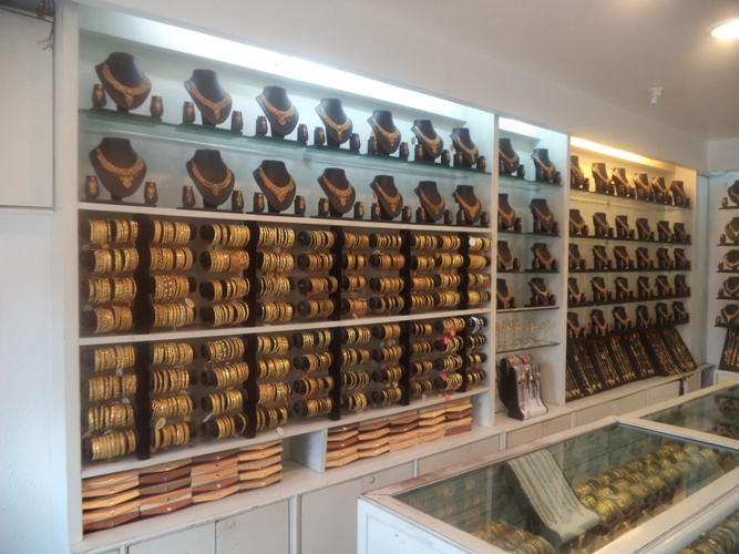 ANTIQUE JEWELLERY SHOP IN  PATNA