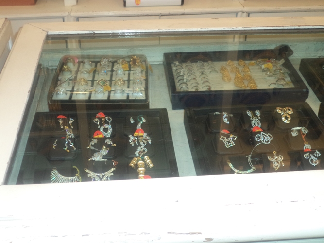 PALTED GOLD JEWELLERY SHOWROOM IN PATNA