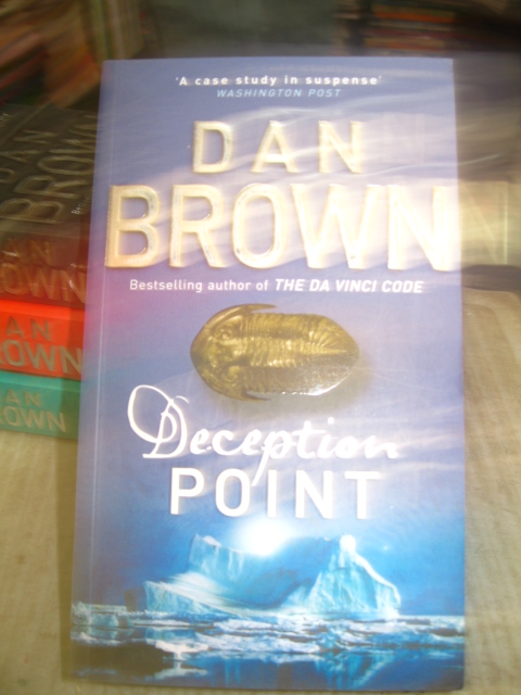 DAN BROWN DECPTION POINT BOOK