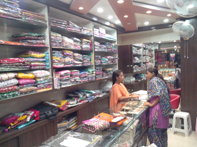 branded salwar suit shop in ranchi