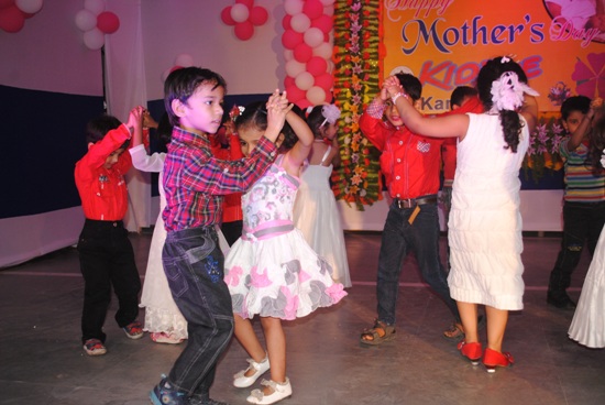 PLAY SCHOOL IN KANKARBAGH