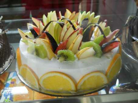 Fruit cake shop in Ranchi