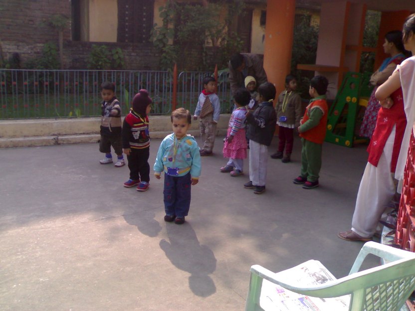 aastha kids school boring road