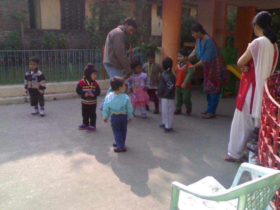 kids play school patna