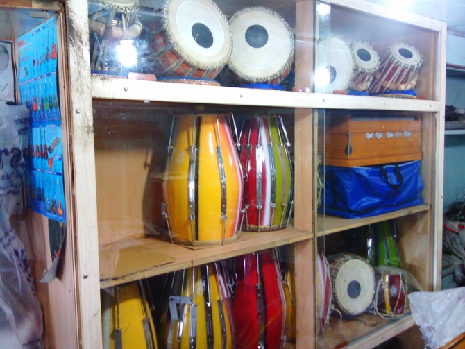 MUSIC INSTRUMENT SHOP IN RANCHI