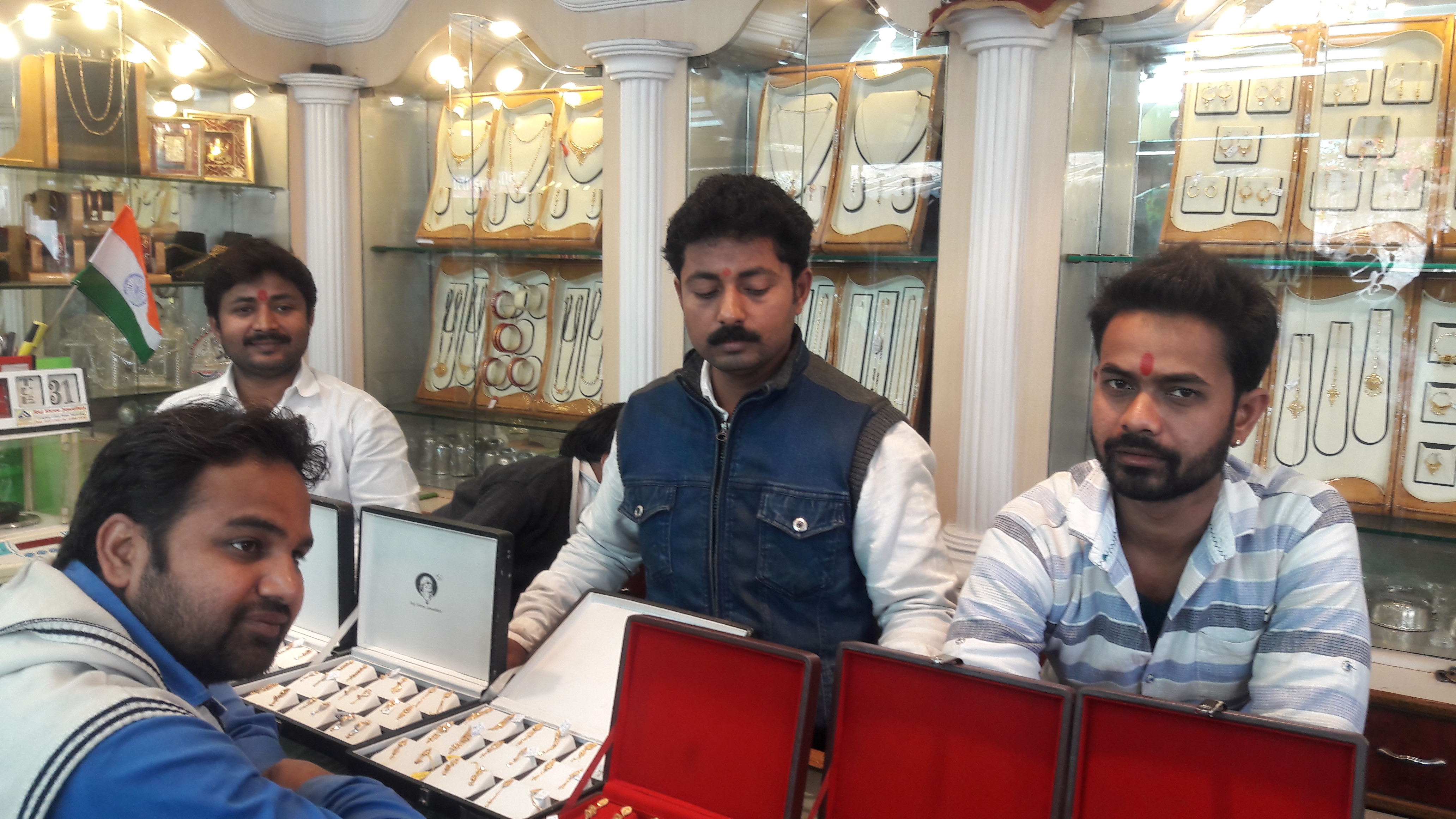 SILVER JEWELLERY SHOWROOM IN HAZARIBAGH