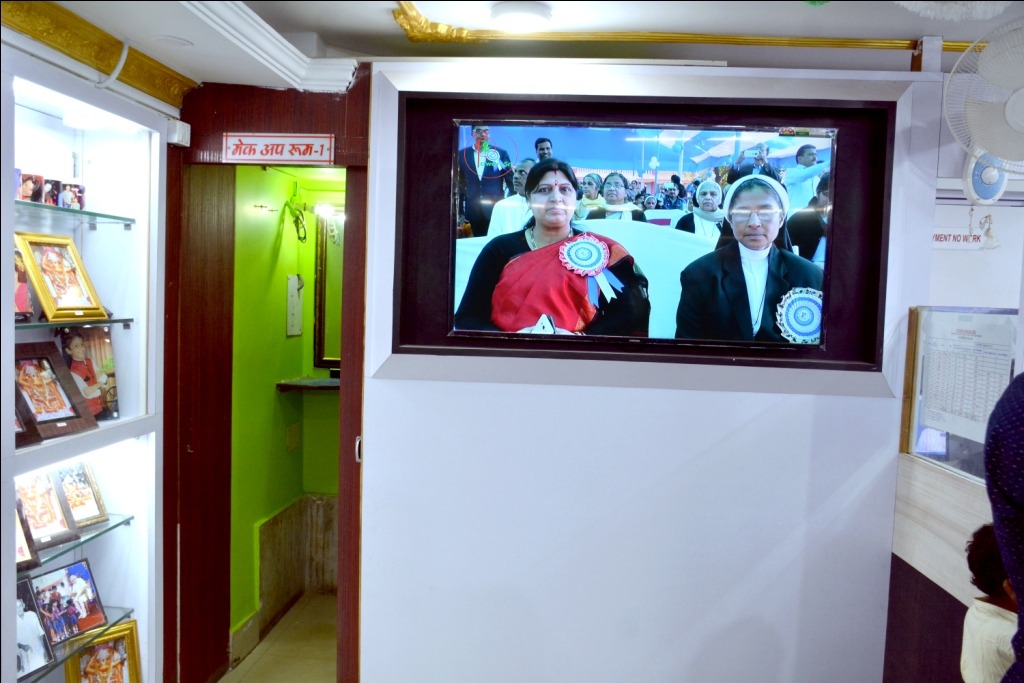  LED screen in jhumri telaiya