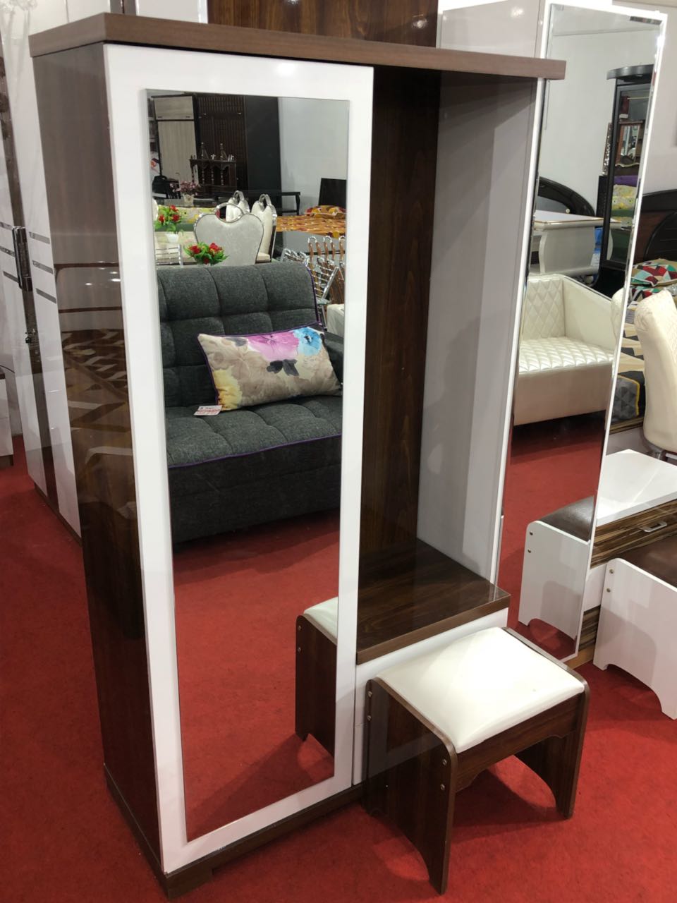 Furniture shop in Bishnugadh