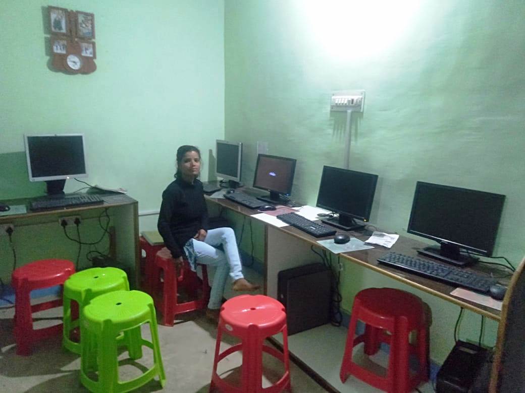 Hindi & English typing institute near Domino indrapuri 