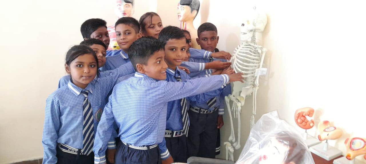 PUBLIC SCHOOL WITH ALL FACILITIES NEAR SIKARIYA MORE GA