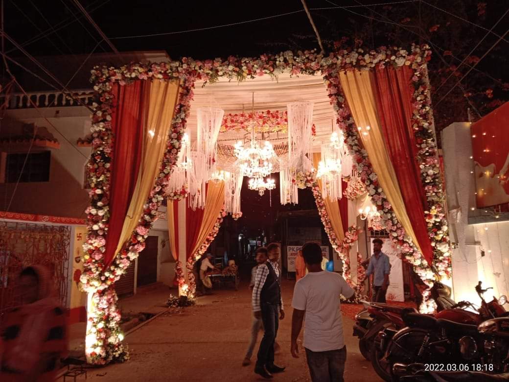 pandal decorations near kishor ganj chowk ranchi