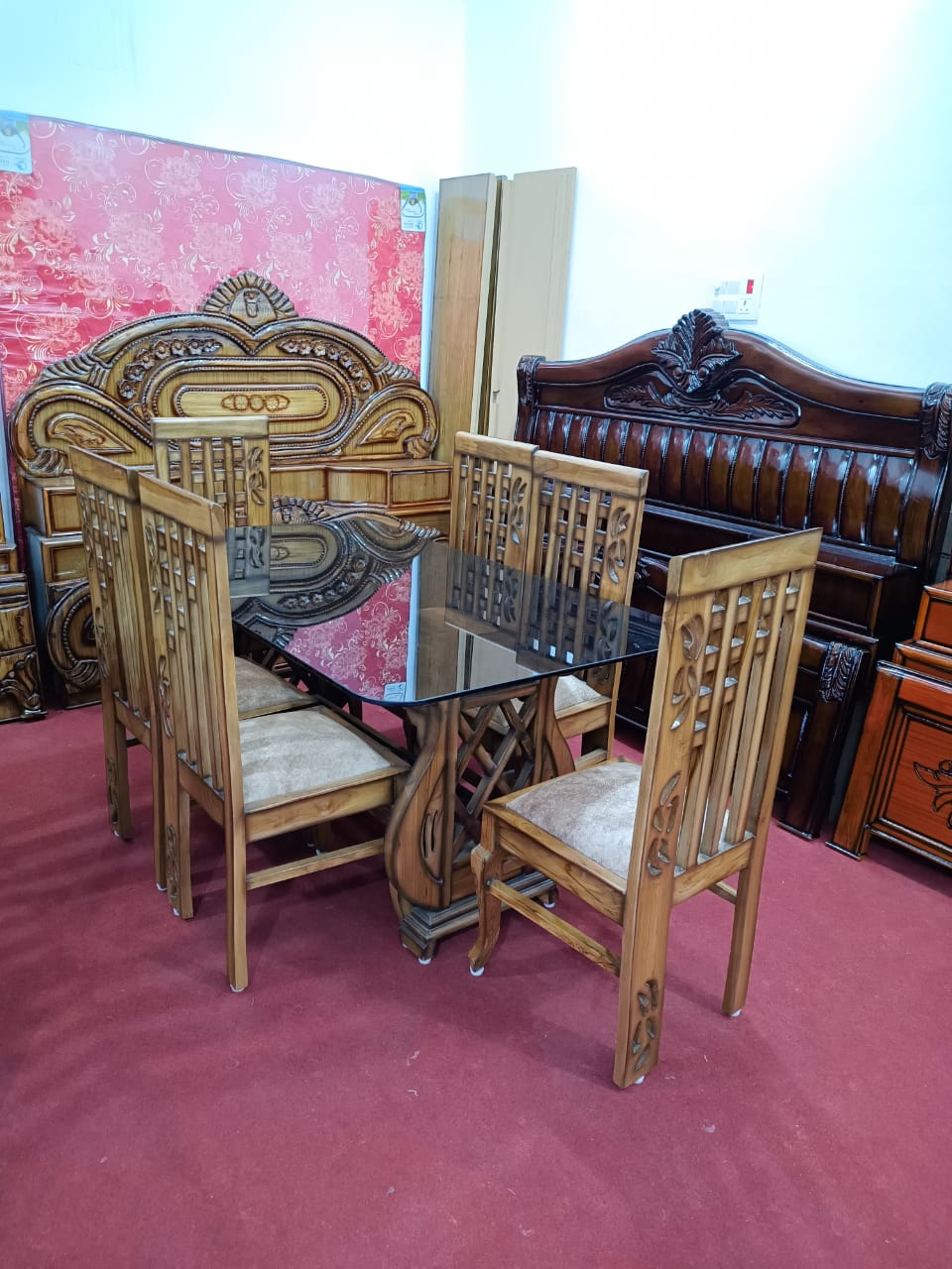 Wooden furniture shop near kathitand chowk in Ranchi