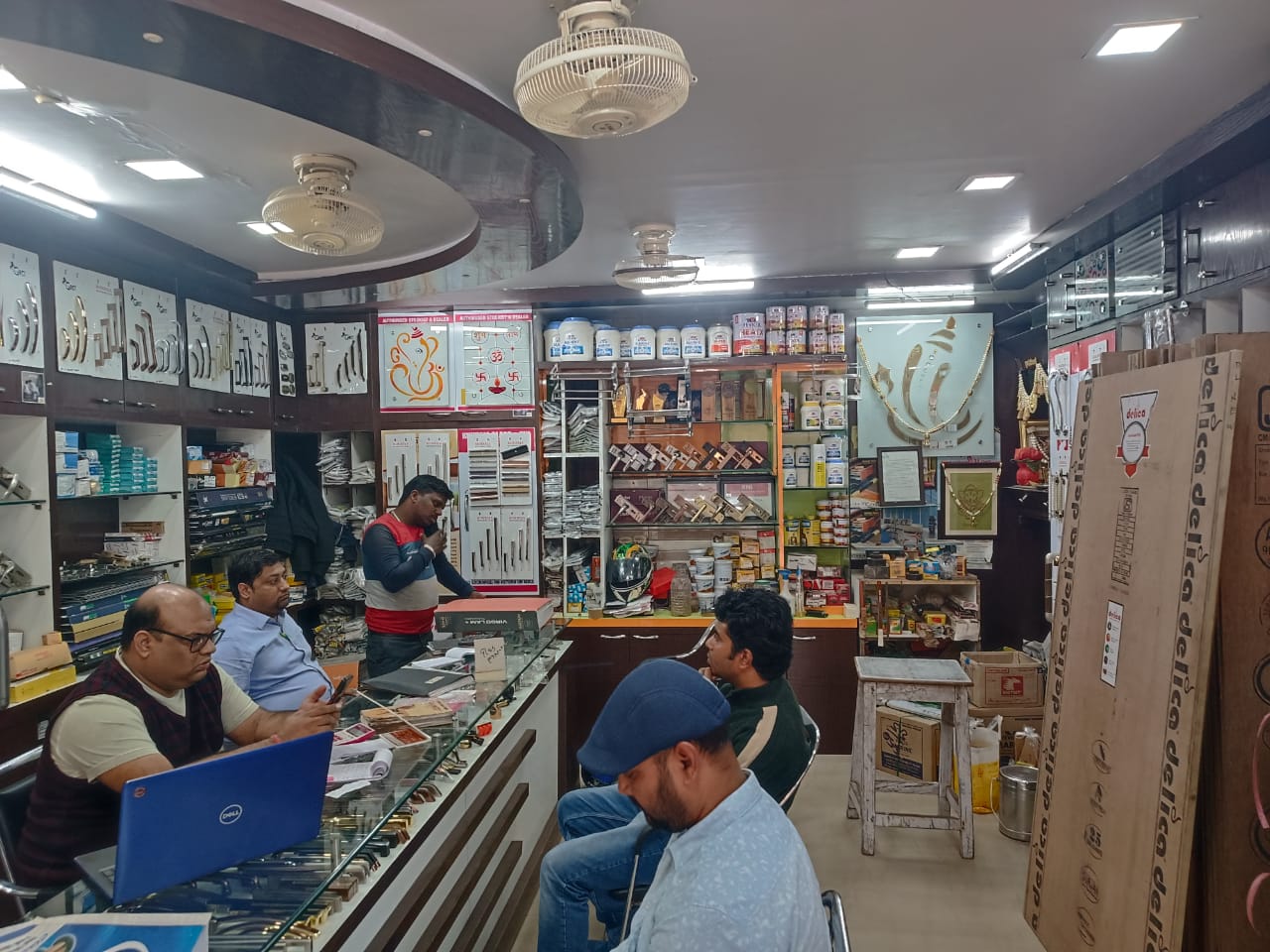 LOCKS DEALER NEAR TUPUDANA RANCHI