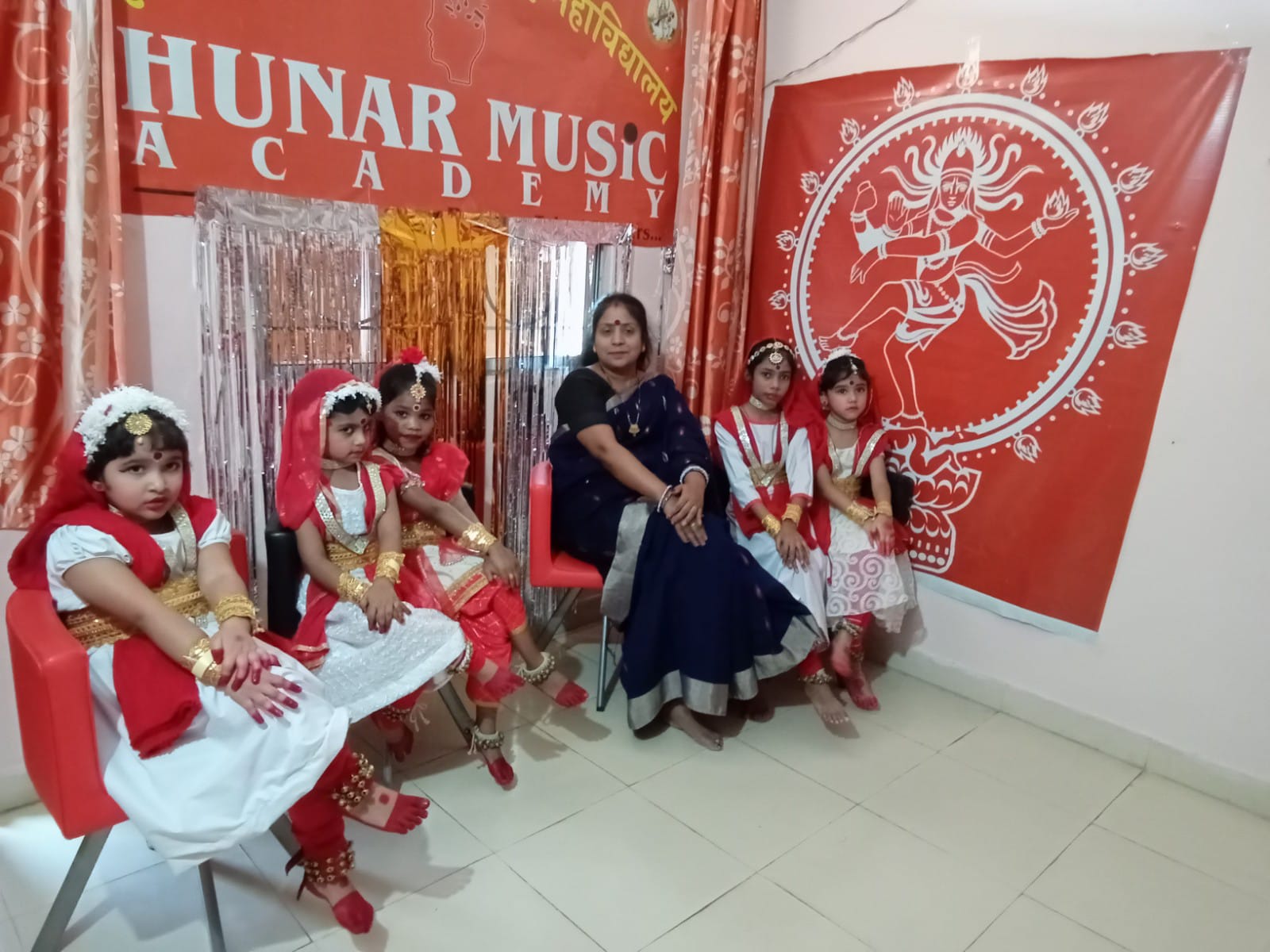 BEST GUITAR CLASSES IN SOLANKI CHOWK RANCHI 