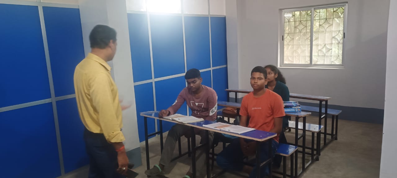 BEST NEET INSTITUTE IN KAMRE RANCHI 9835172689