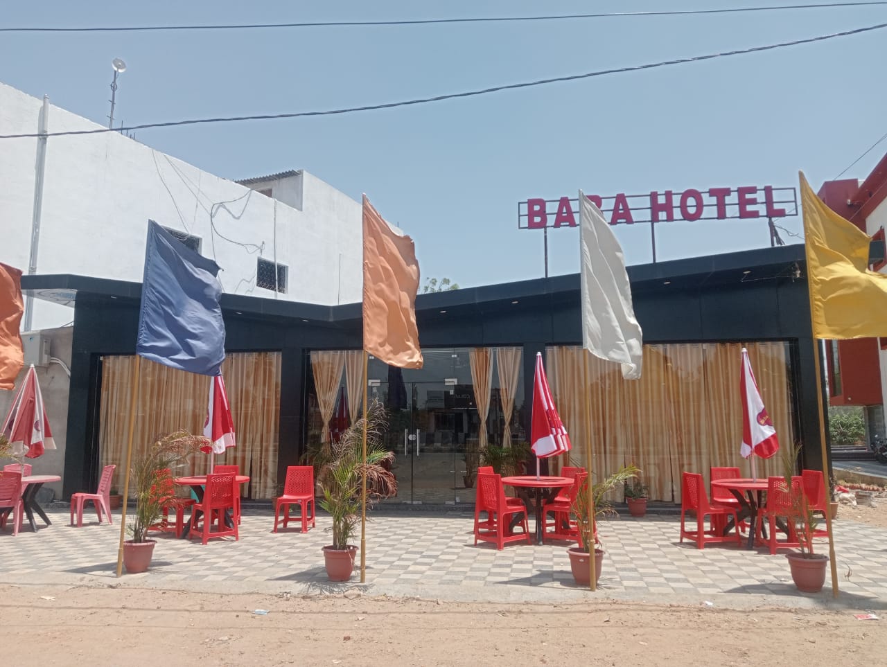 famous hotel with banquet hall near Ranchi Patna road
