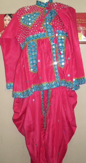 RAJSTHANI DRESS FOR RENT