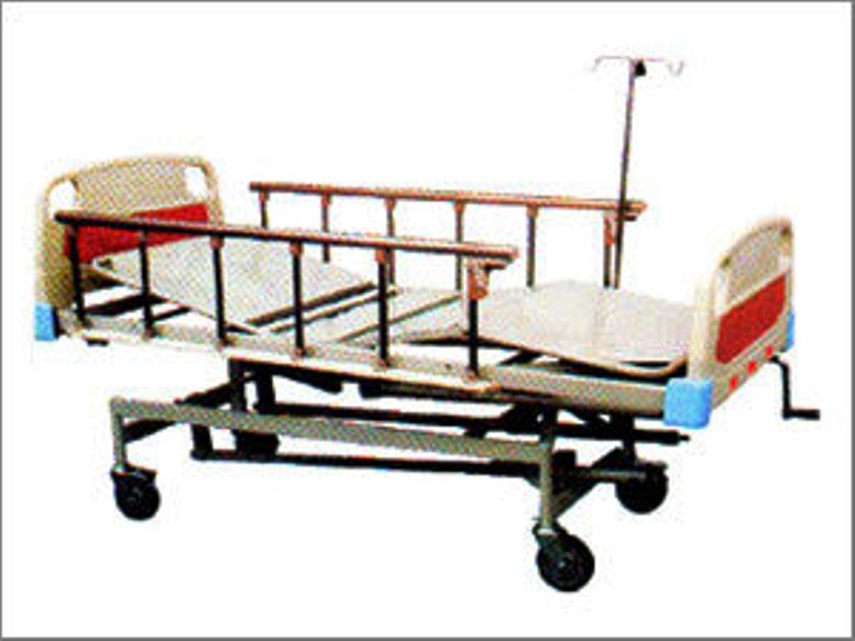HOSPITAL EQUIPMENT 